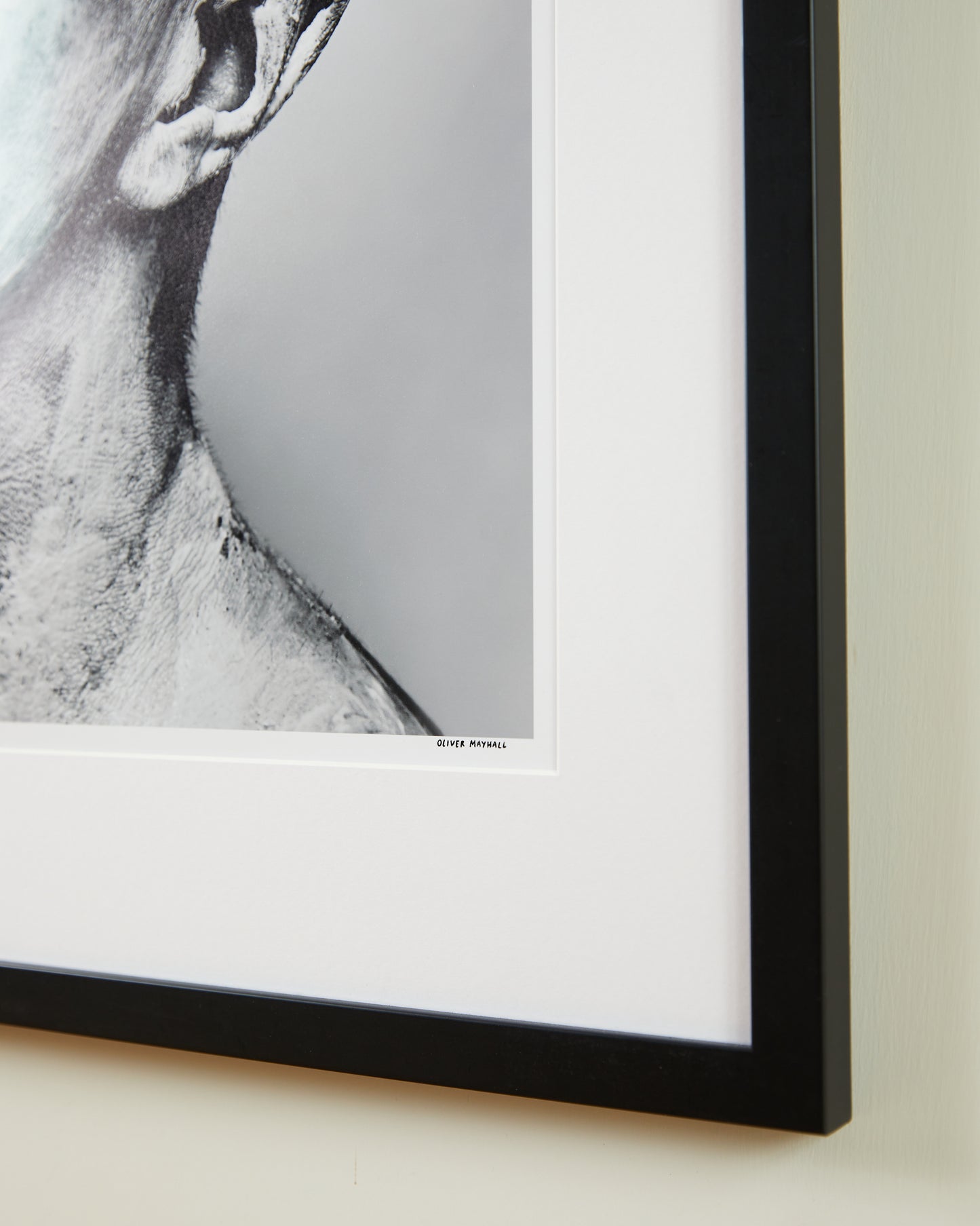 Blank Canvas 20x25" Framed